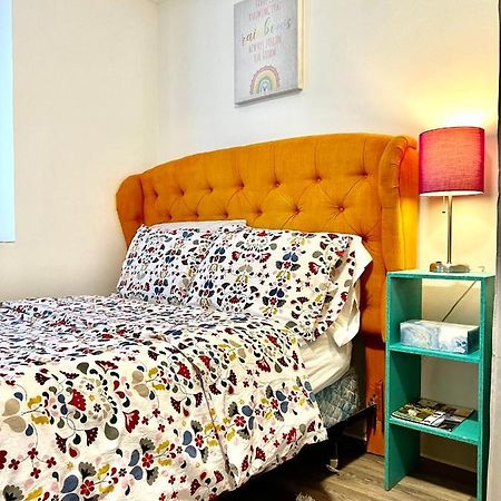 Micro Studio Apartment In University District- 10 Mins Walk To University Of Wa Сіетл Екстер'єр фото