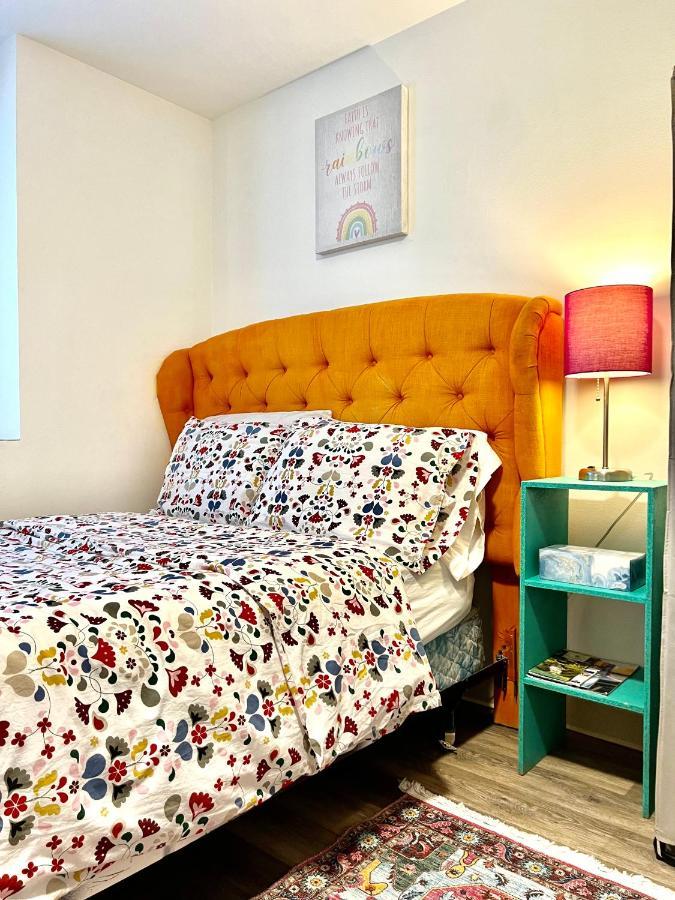 Micro Studio Apartment In University District- 10 Mins Walk To University Of Wa Сіетл Екстер'єр фото