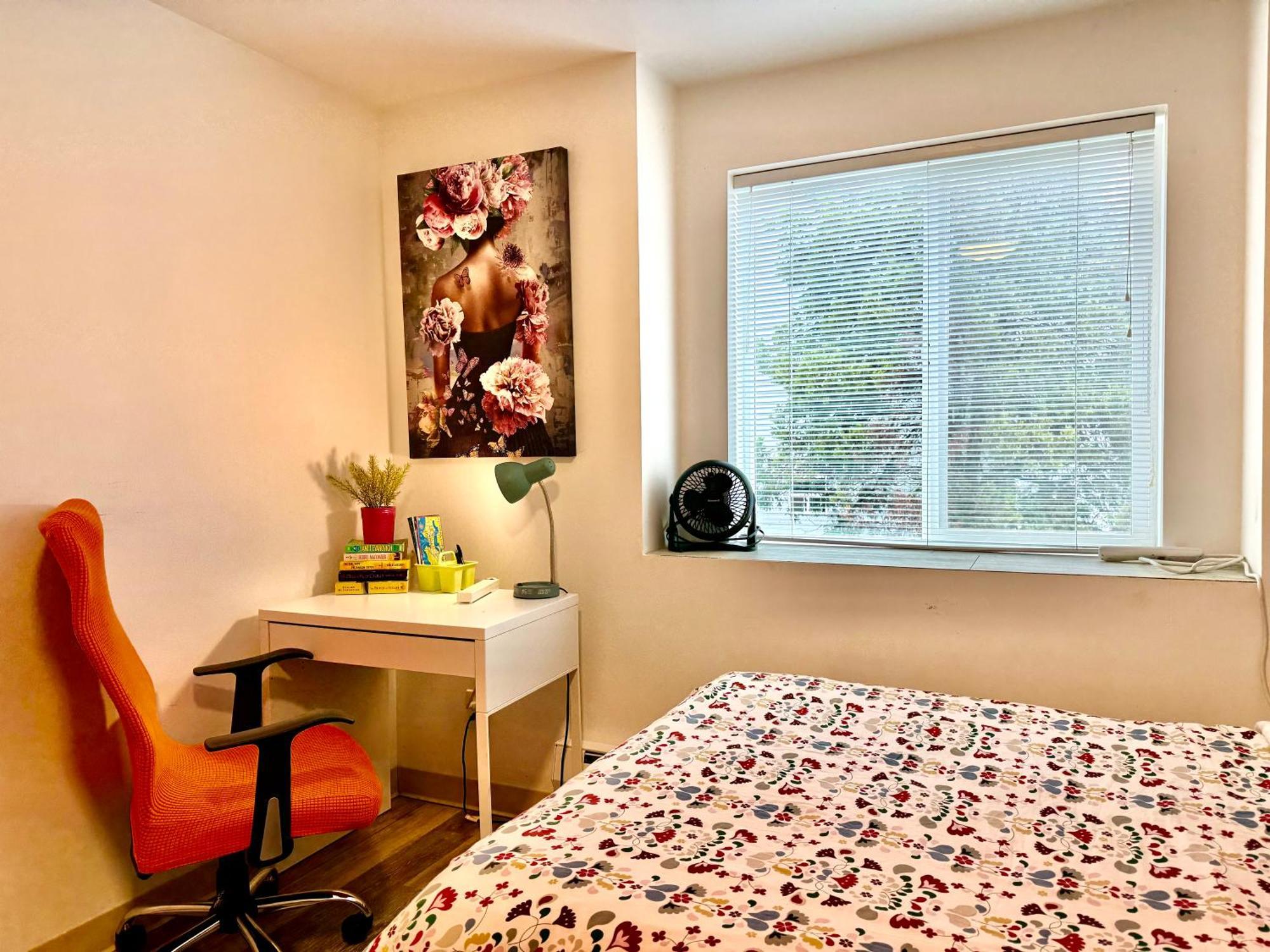 Micro Studio Apartment In University District- 10 Mins Walk To University Of Wa Сіетл Екстер'єр фото